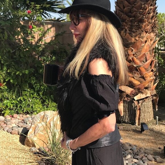 INC International Concepts Black Long Faux Fur Vest & Fabric Back to Layer  S - Picture 4 of 16